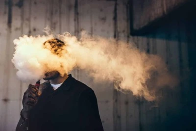 Impacto del vapeo en la adicción al tabaco en estancos