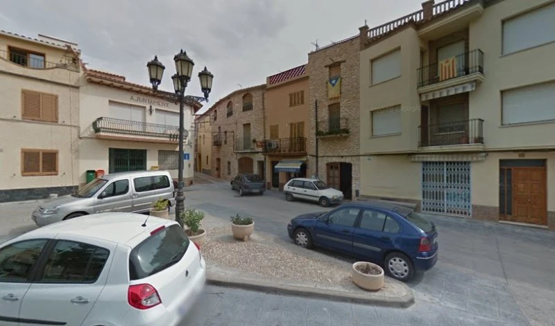 Vendrell Robert J M