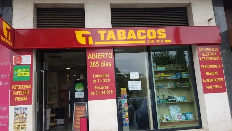 ESTANCO 15 HORAS PIO XII (Plaza del chicle)