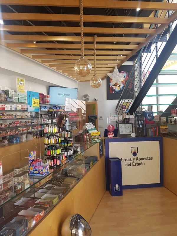 Estanco y loteria Utxana69 ( abierto agosto)