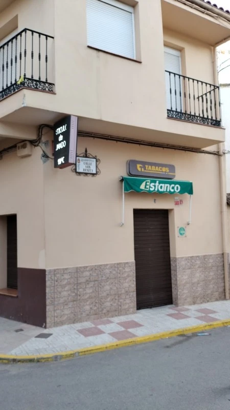 Expendeduria Número 1
