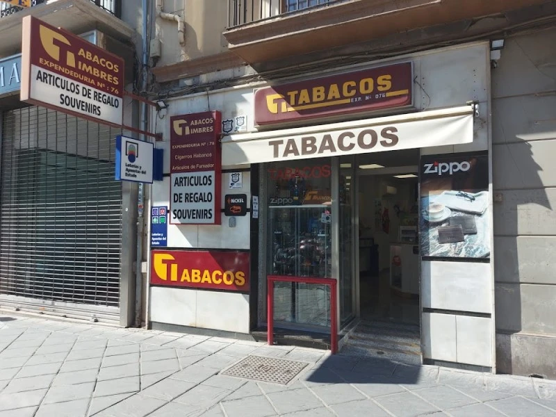 Estanco y Loterías en Granada Expendeduría 76