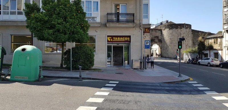 Estanco N°10 Mártires de Carral N°6 esquina San Roque