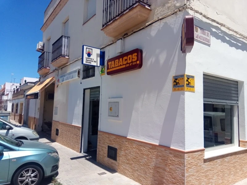 Estanco nº4 y Loterías Las Torres