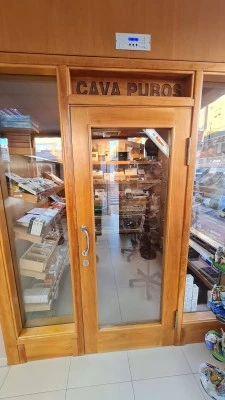 Expendeduria Número 1