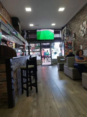 Cafetería Aliron Estanco y Loterias