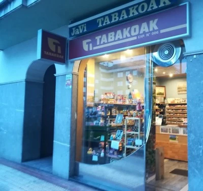 JAVI TABAKOAK