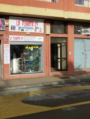 LA FUMATA 23