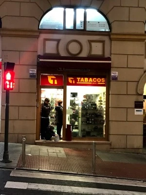 Expendeduria Número 1