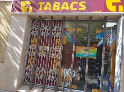 Tabacos y Loterías