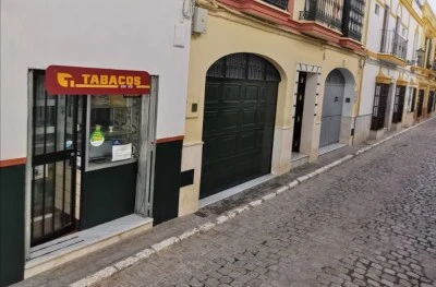Estanco Pérez Zayas, Marchena 9