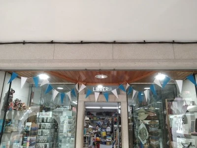 Librería Rosalía de Castro