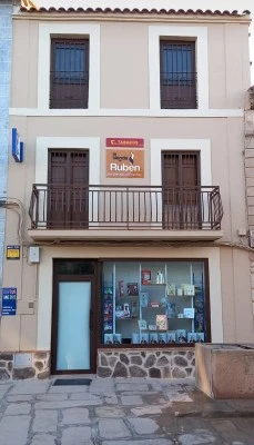 LA TIENDA Y ESTANCO DE RUBÉN