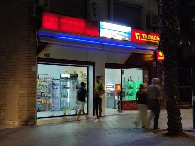 Estanco Plaza de los Luceros