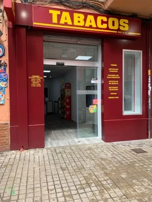 Estanco y Loterías 63