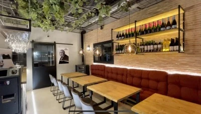 Wine Shop Bar EL ALMACÉN by Gavinoven