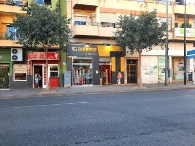 Estanco Alicante 40 - LA CHACHA shisha shop - https://www.instagram.com/estanco40alicante/
