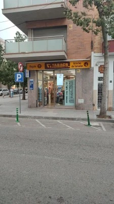 Tabacos y Loterías