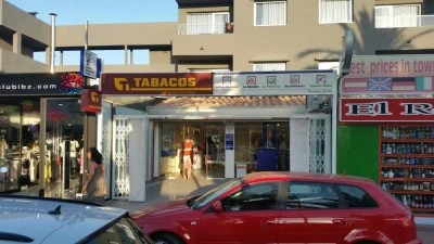 ESTANCO Ibiza PLAYA DEN BOSSA TABACO LOTERIA Y CAVA PUROS