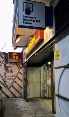 Estanco Pinto 2