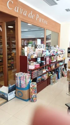 Estanc de Sant Rafel. Eivissa. Estanco y librería de San Rafael. Ibiza.
