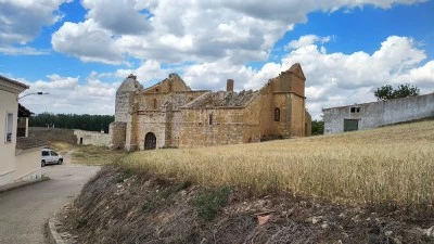 LOS CASTILLOS